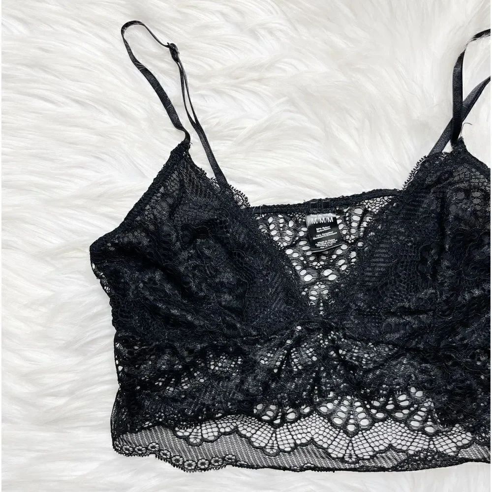 Lacey V Neck Bralette Black Size Medium